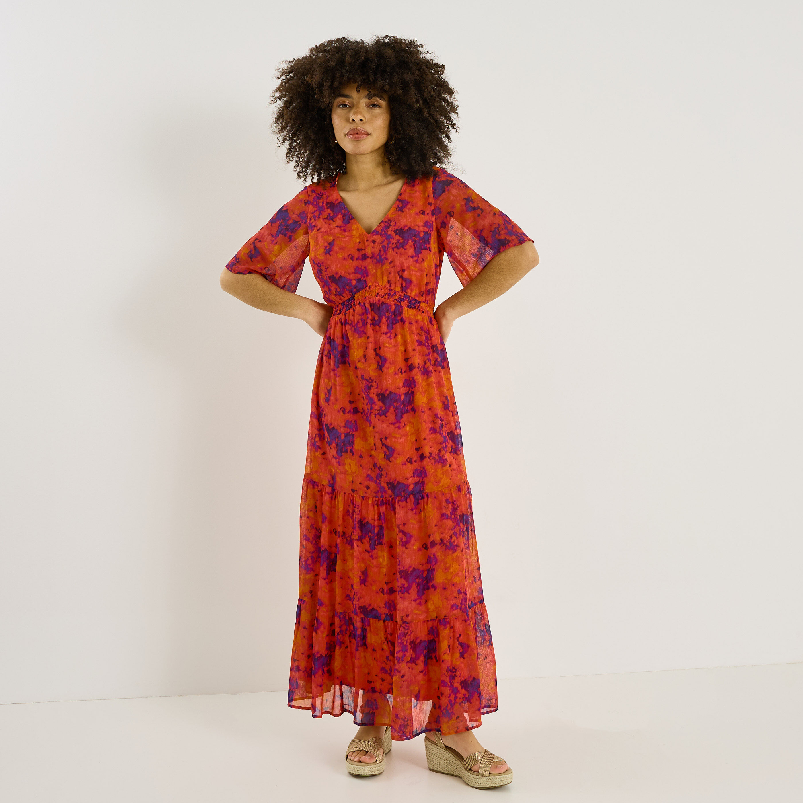 Robe longue habill&eacute;e motif abstrait
