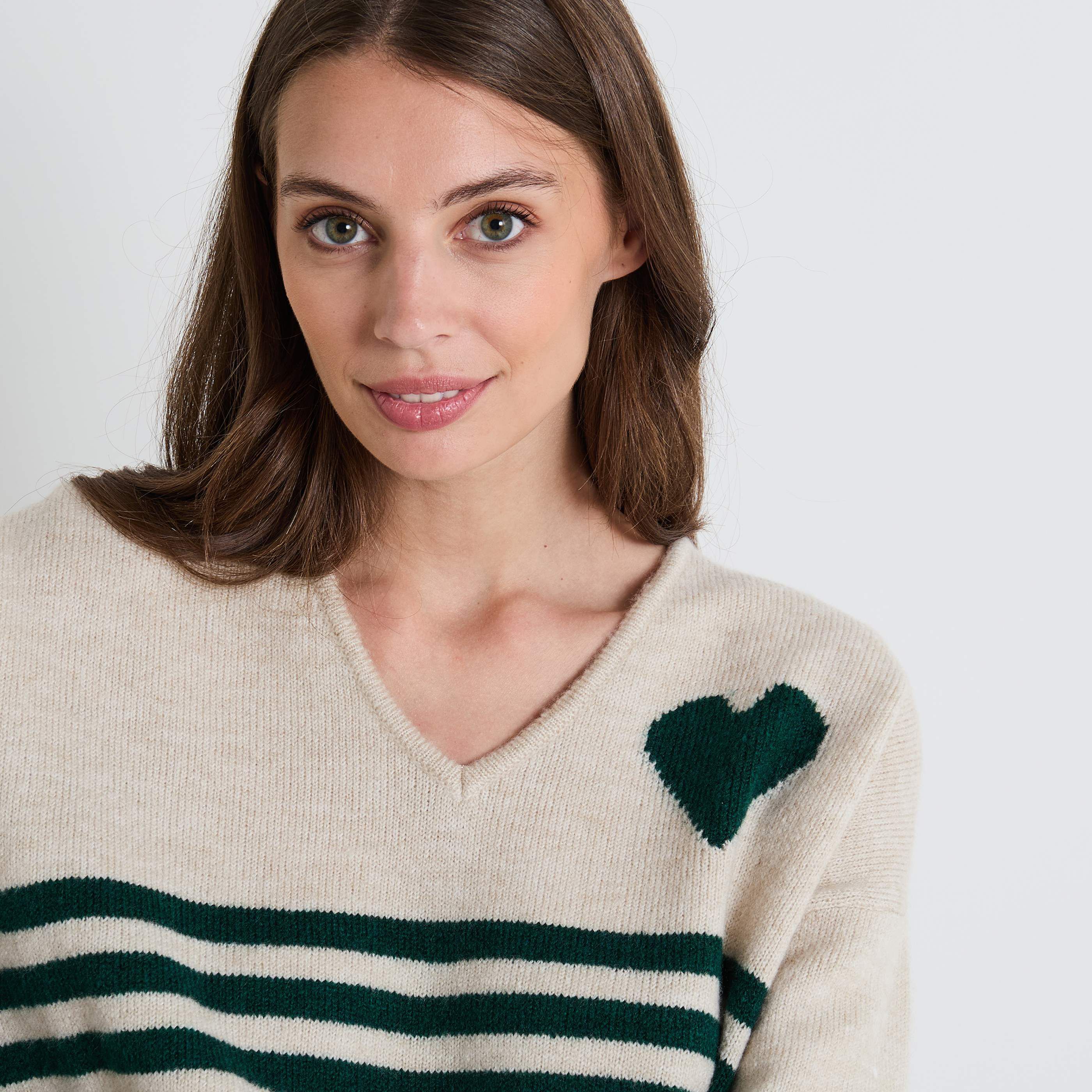 Pull col V femme