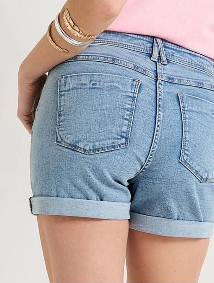Photo plus proche du short